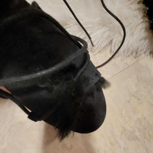 sheepskin moonboots size 38 bnwot - Picture 3 of 5